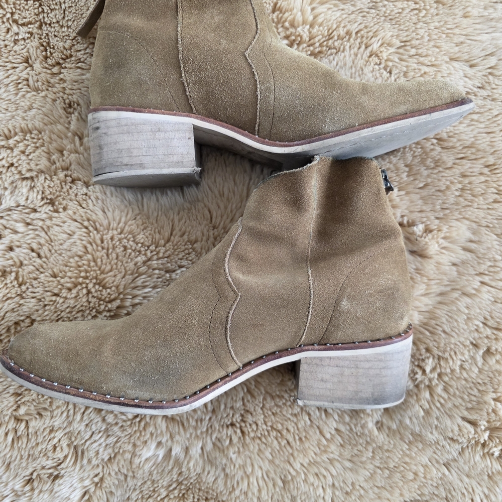 Crevo Light Brown Ankle Booties